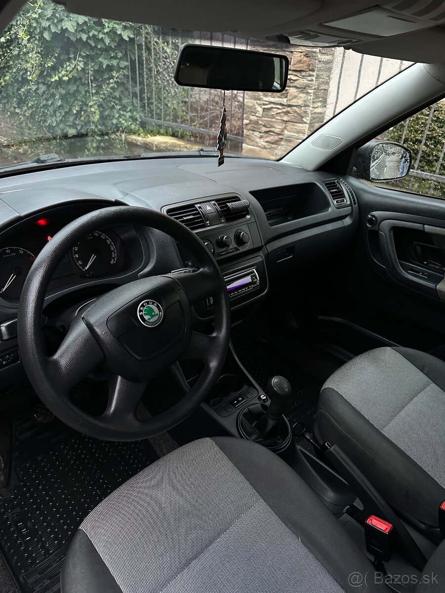 Škoda fabia - 6