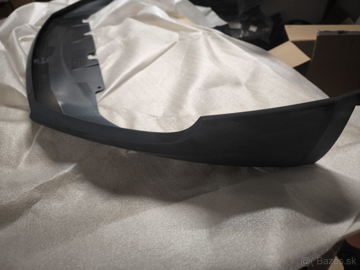 Predný spoiler Škoda Octavia 3 - 6