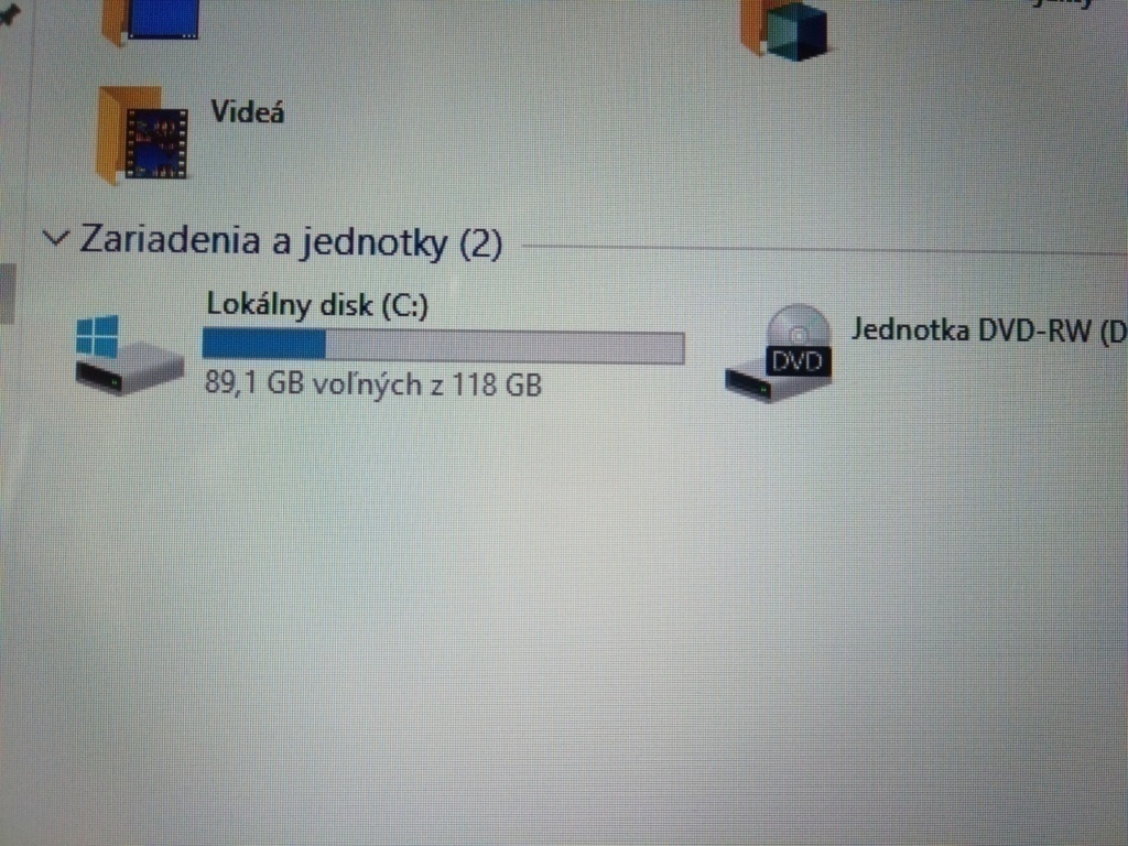 predám HP elitebook / 4gb ram / Intel core i5 / 120gb ssd- - 6