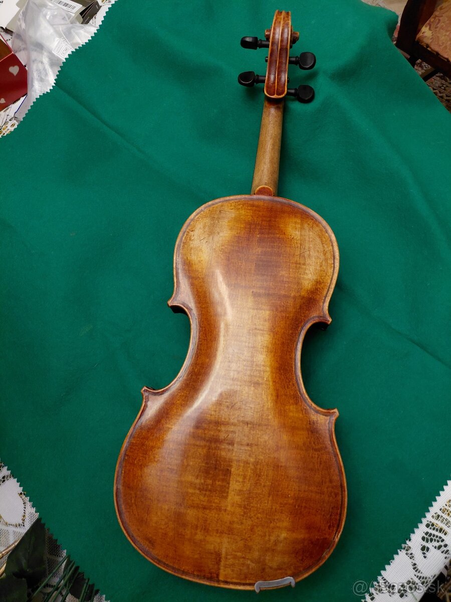 STARE HUSLE. 4/4 - 6