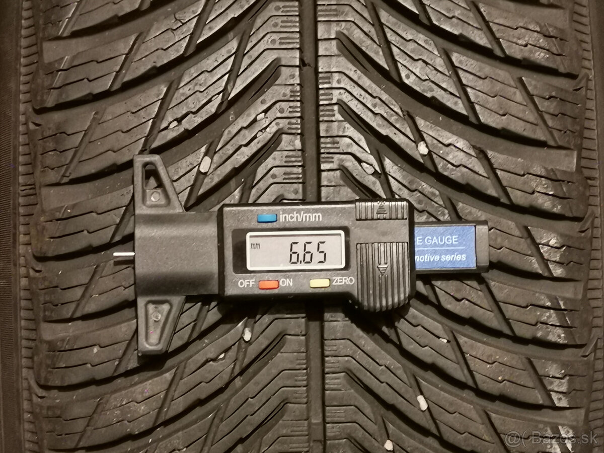 215/65 R17 - zimné pneu Michelin (2 ks) 6,6 mm - 6