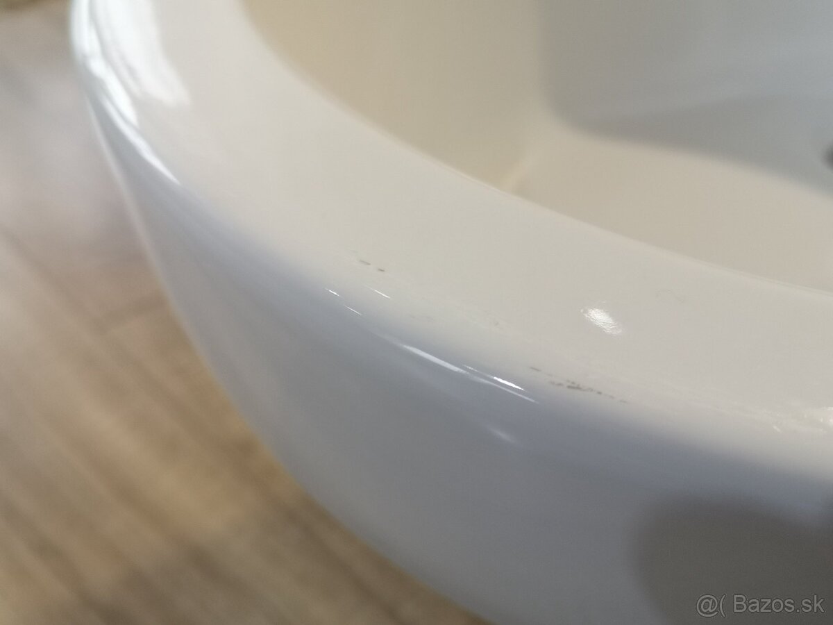 Predám závesný bidet - 6