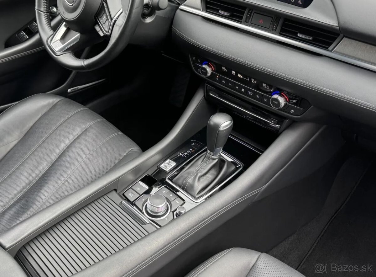 SkyPassion Mazda 6 2.0 - 6