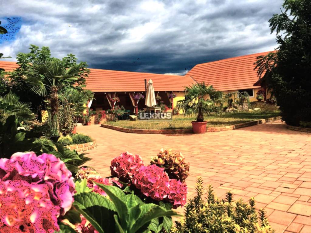 | exkluzívna vidiecka rodinná usadlosť, Lučenec. - 6