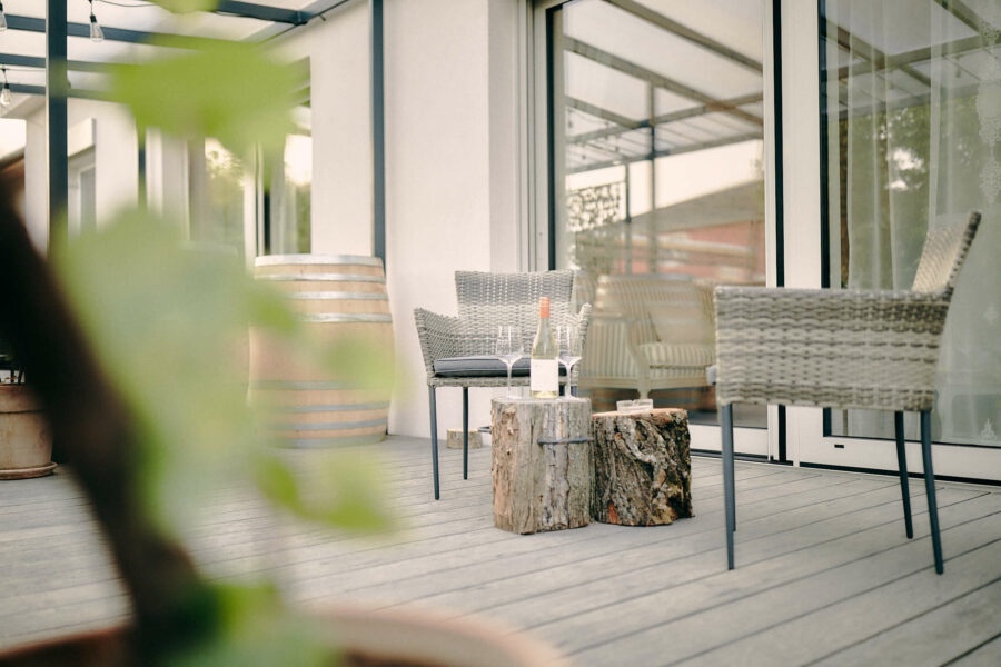 Exkluzívny veľkometrážny byt s dvomi terasami na prenájom, V - 6