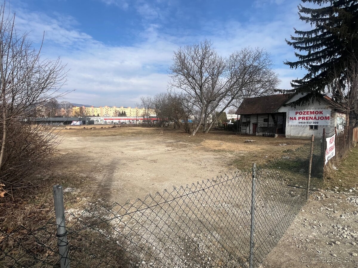 Pozemok na prenájom - Prievidza - 6