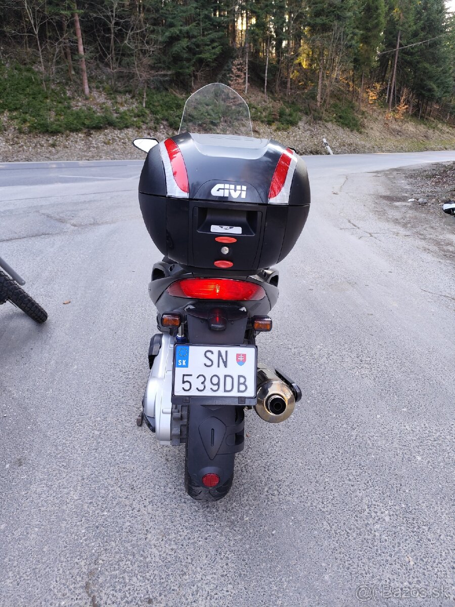 Gilera Nexus 500 - 6