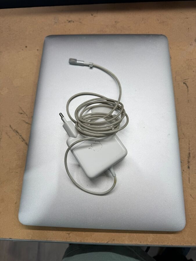 Predám MacBook Air 13" (A1369) – na diely - 6