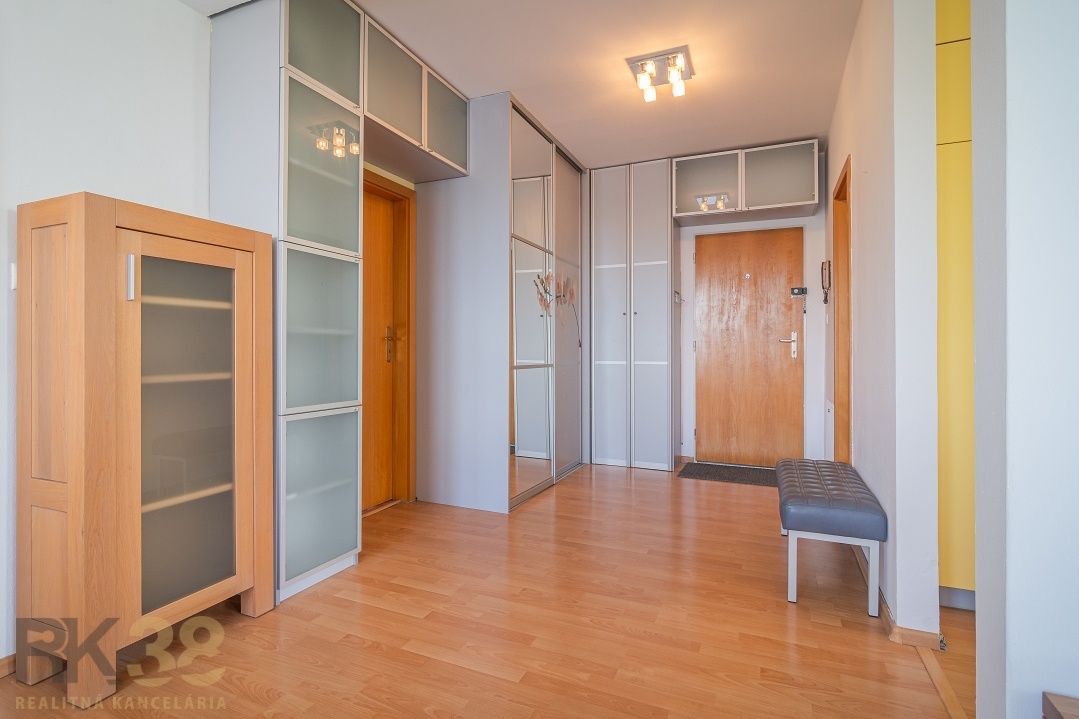 Na predaj 3-izbový byt v skvelej lokalite v centre mesta - 6