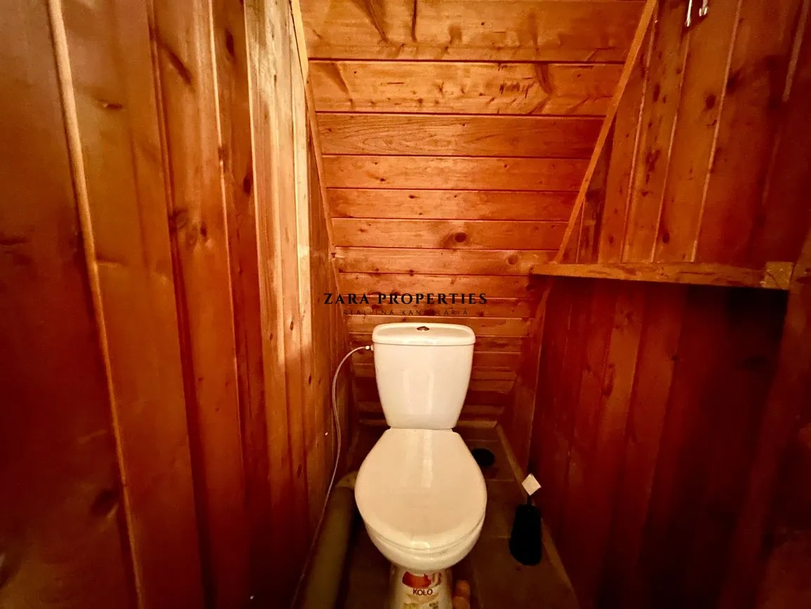 Rodinný dom na rekreáciu, okres Považská Bystrica - 6