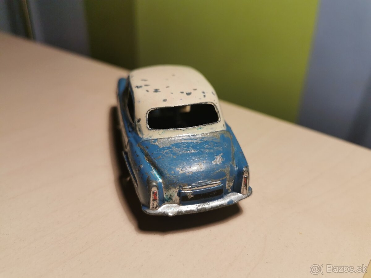 Dinky toys Simca Aronde - 6