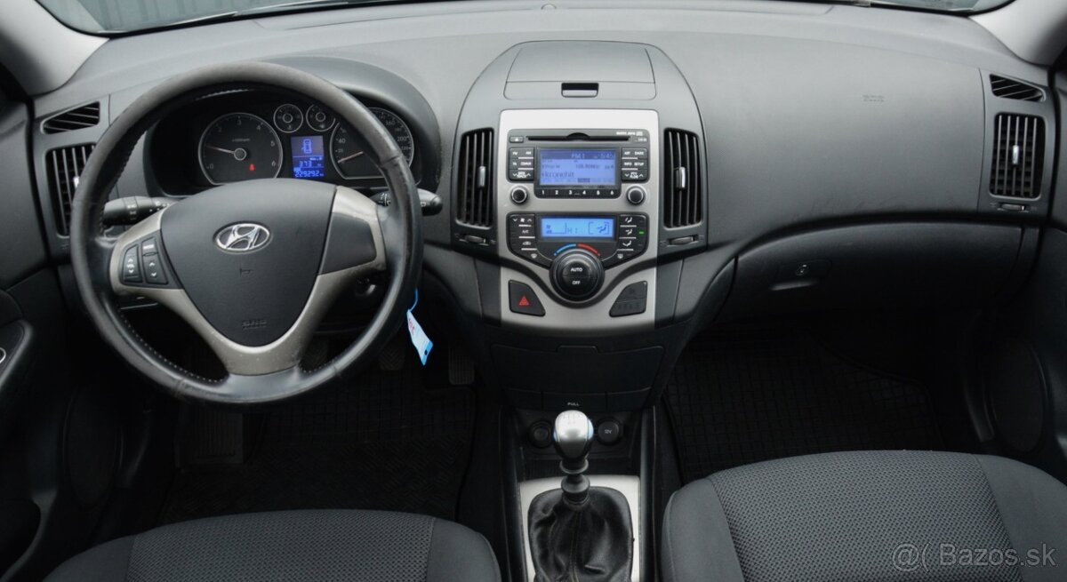 Hyundai i30 CW 1.6 Crdi - 6