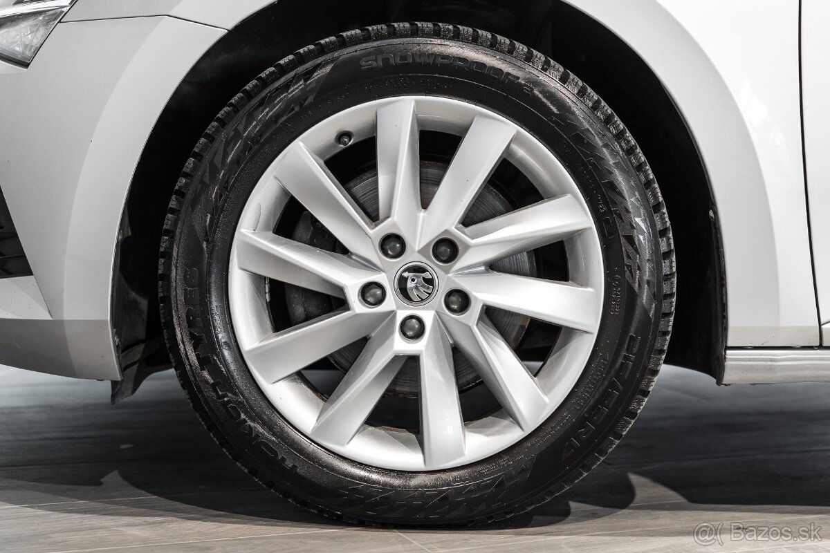 Škoda Superb 2.0 TDI SCR Ambition DSG - 6