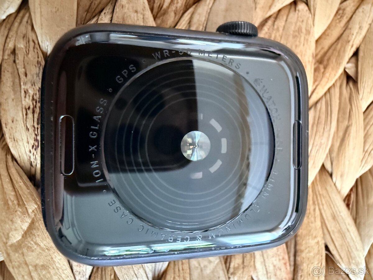 Apple Watch SE 44 mm - 6