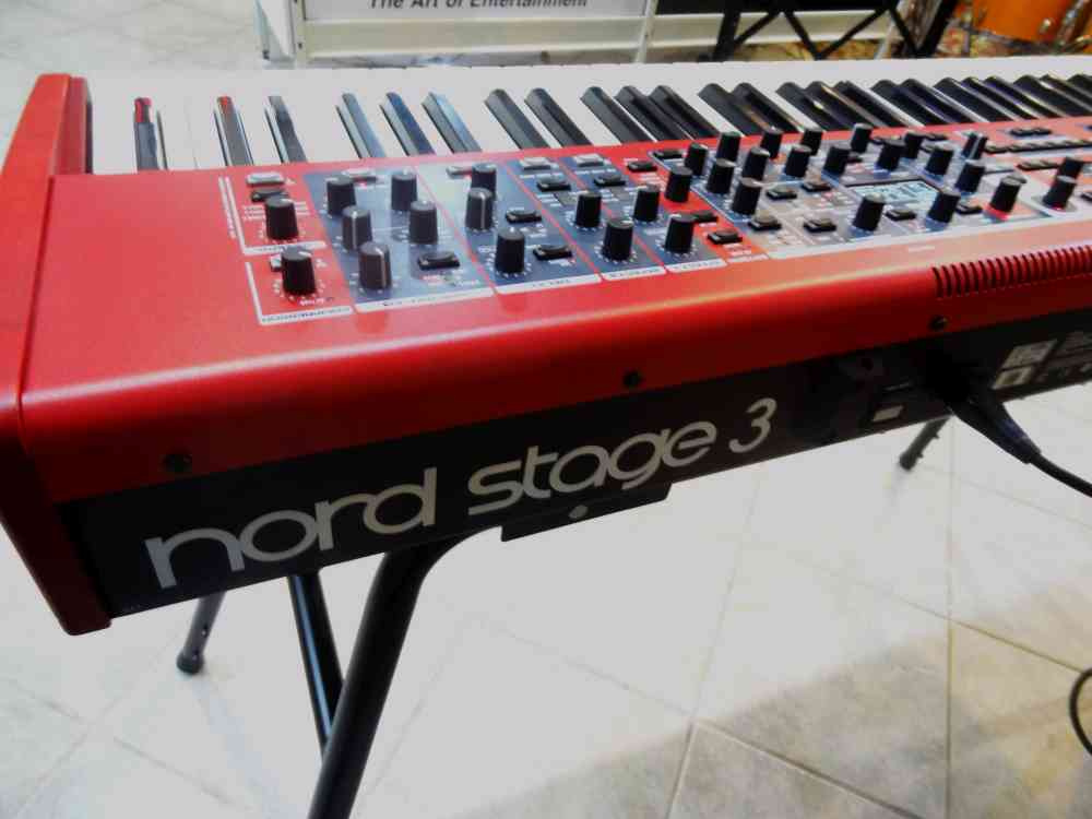 Nord Stage 3 76 HP + púzdro - 6