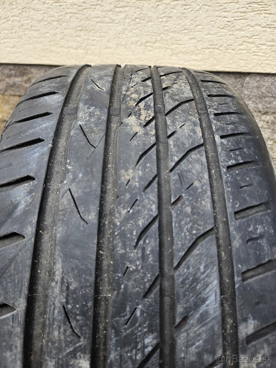 Matador / Pirelli 225/40 R18 - 6