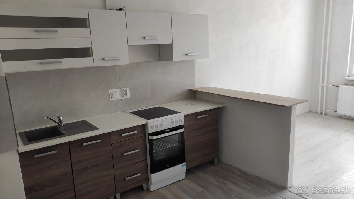 2 izbový byt Žiar nad Hronom - 6