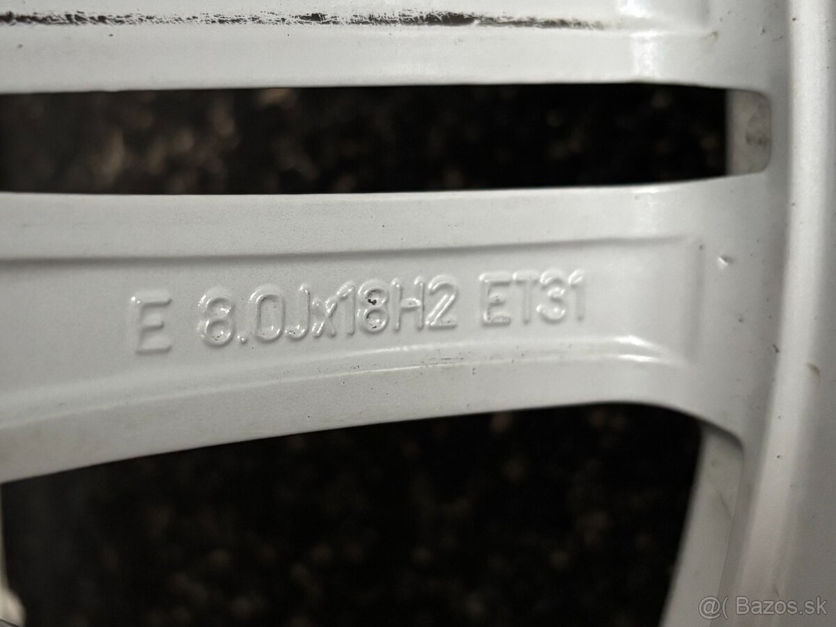 AUDI č. 1-Zimna sada 245/40 R18 - 6