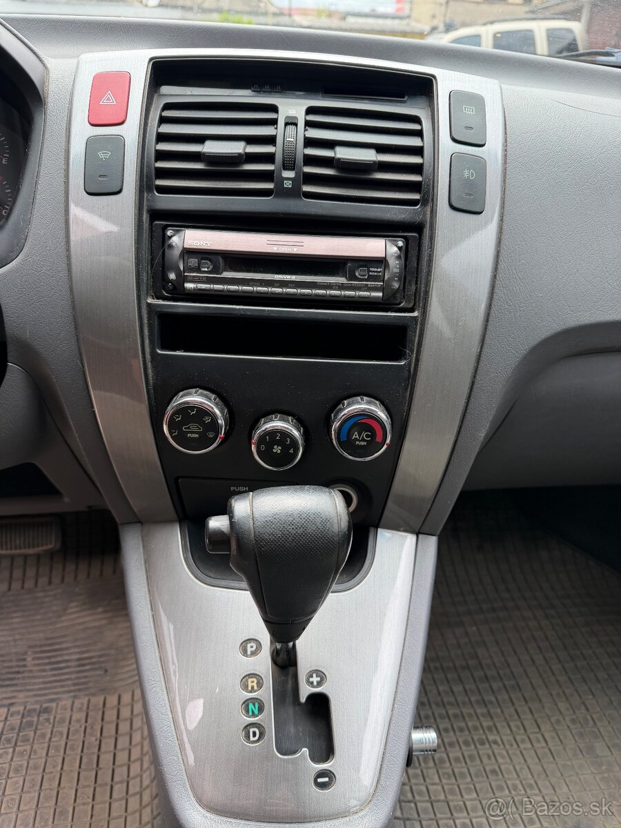 H Tucson CRDi 4x4 automat - 6