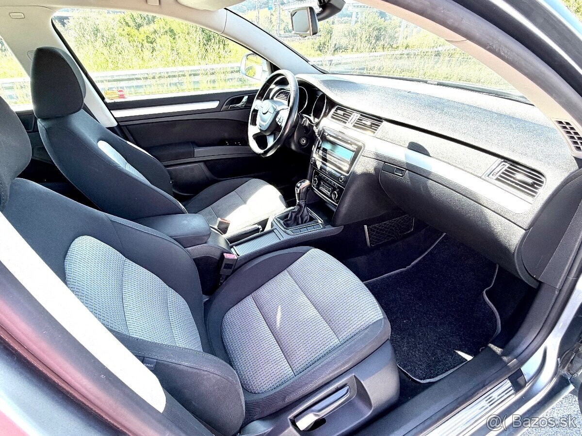Škoda Superb Combi 2.0 TDI Možná výmena/leasing - 6