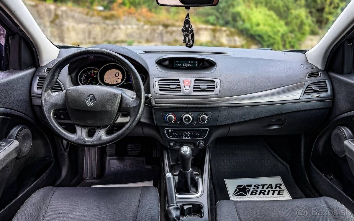 Renault Megane 1.6, 76kW - 6