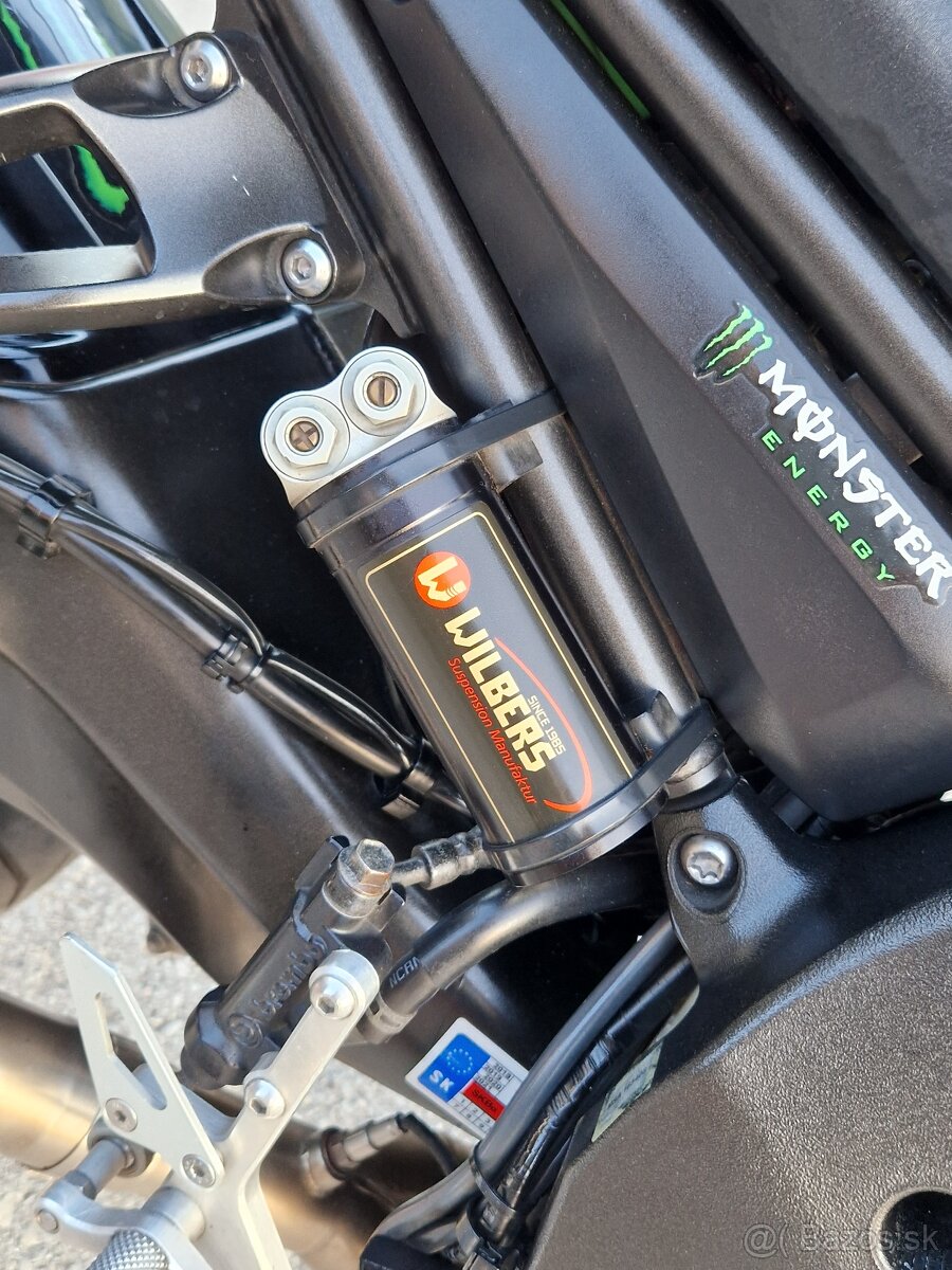 YAMAHA 800 FZ8 ABS 2012 Akrapovič - 6