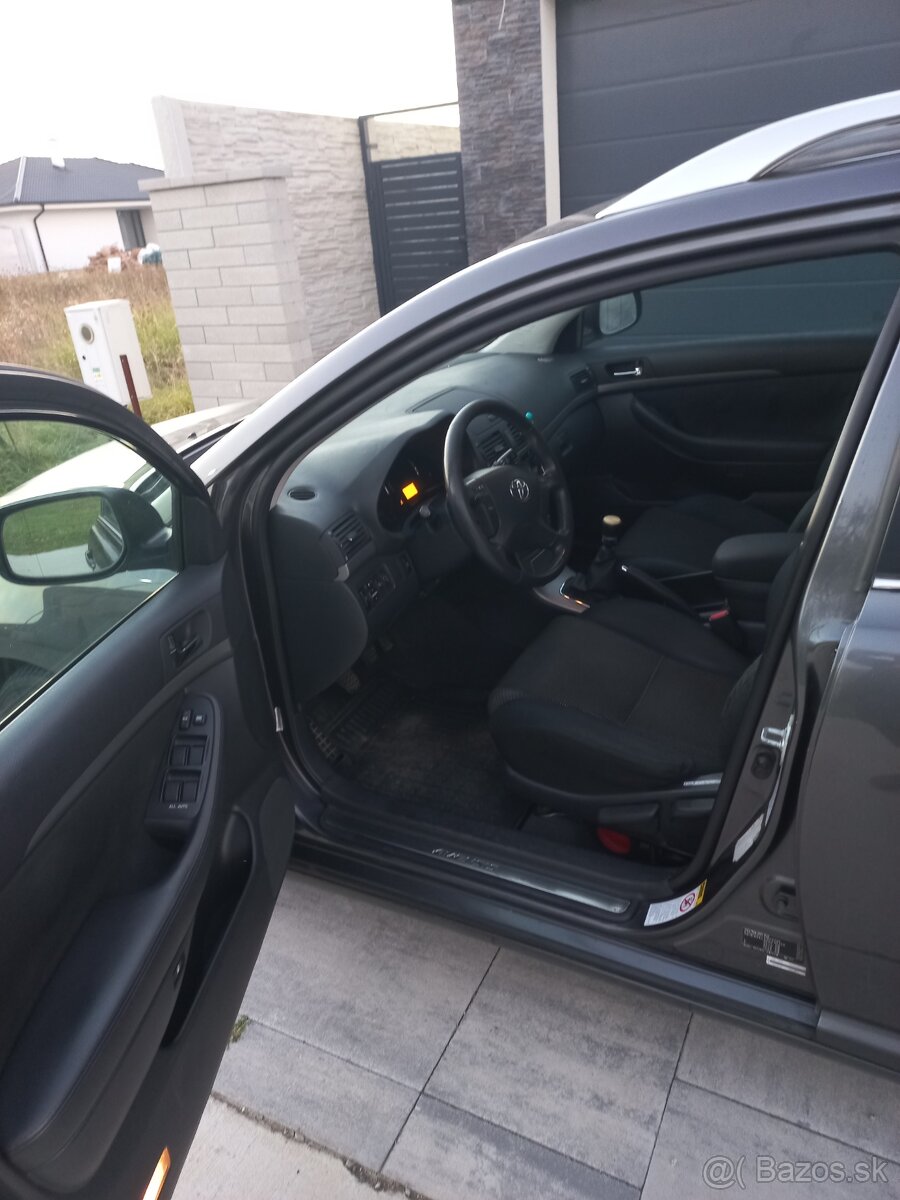 Predam Toyota Avensis combi 2.2 D4D - 6