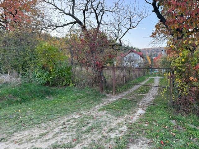 Predaj Záhrada 415m2 Červený Breh Žľaby Košice Sever, KE I - 6