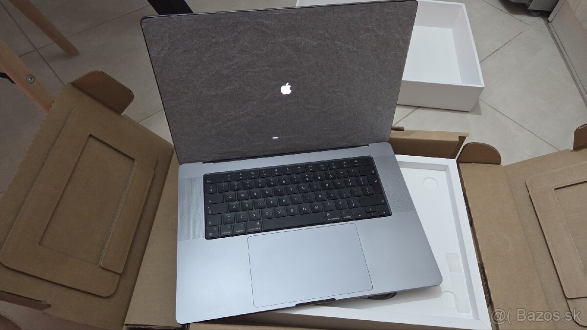 Macbook Pro 16'' 96GB ram 2TB ssd - 6