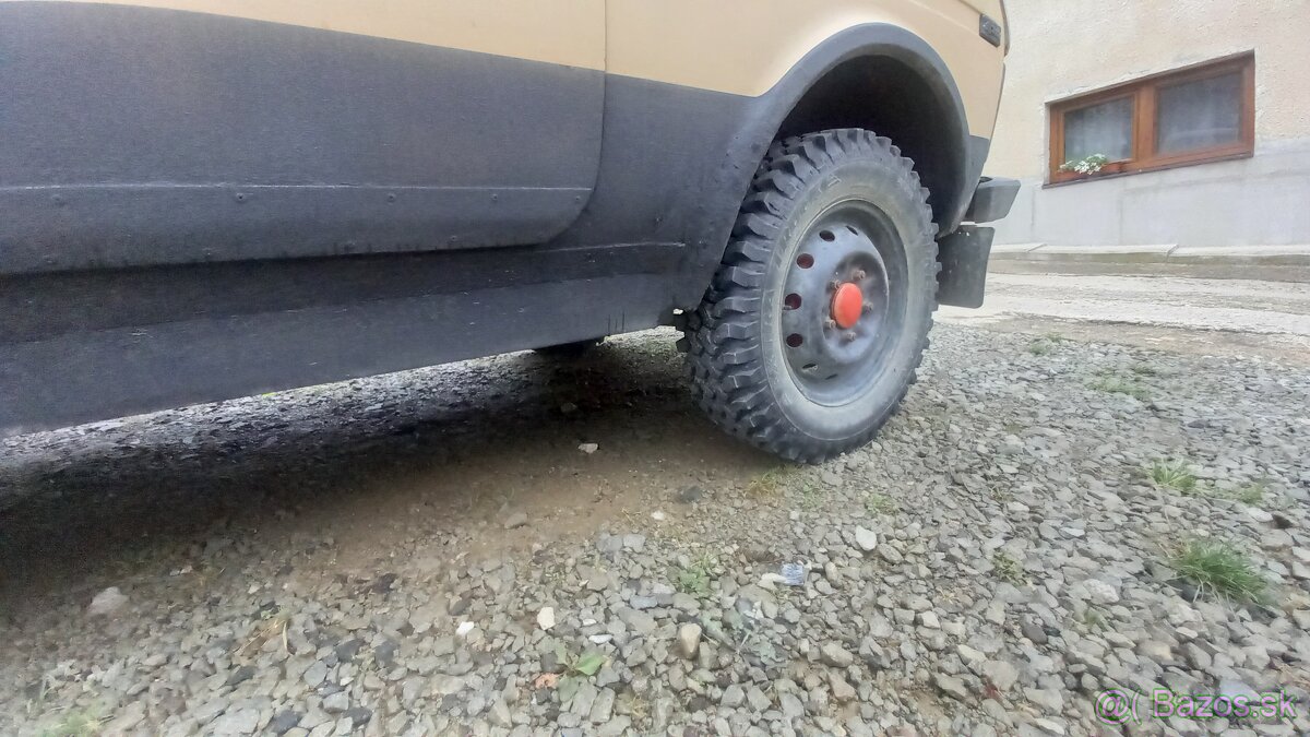 Lada Niva Taiga 1.9 D - 6