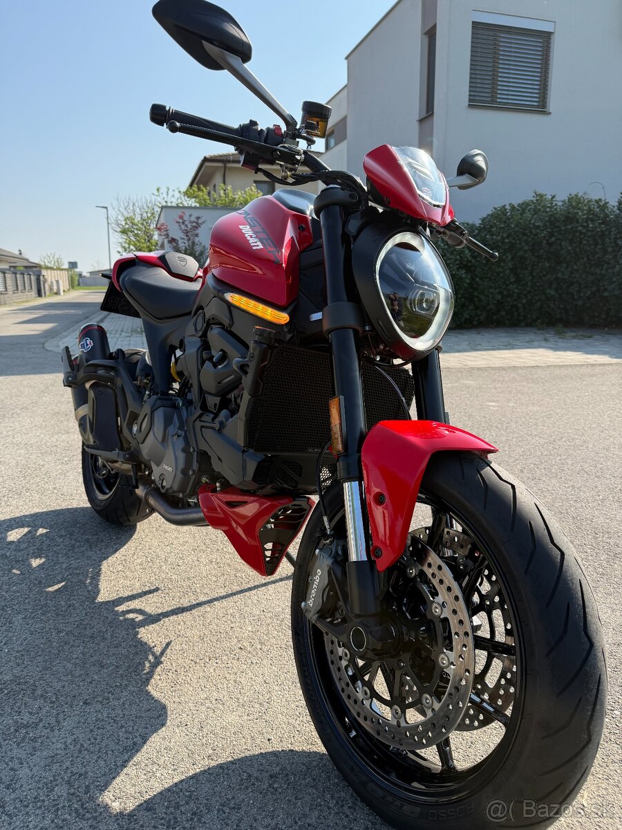 Ducati Monster+ 937 - 6
