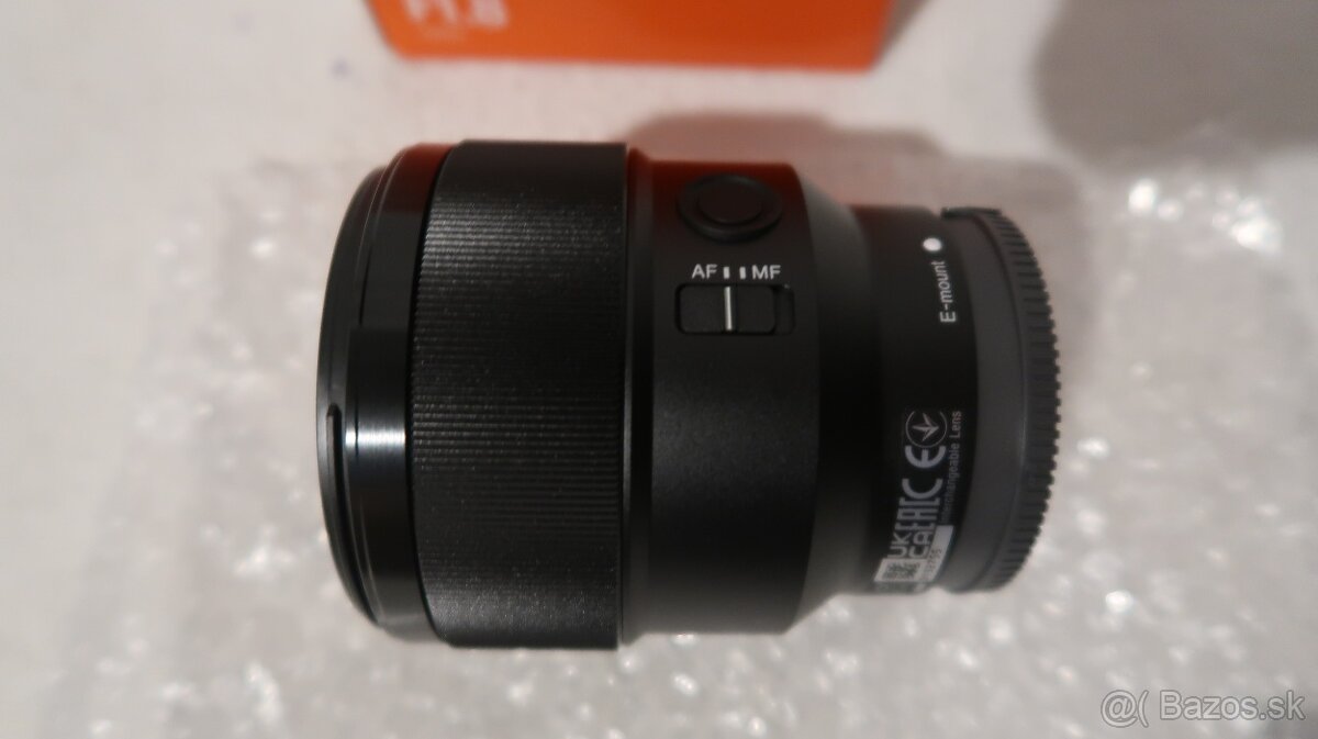 SONY FE 85 f1,8 - 6