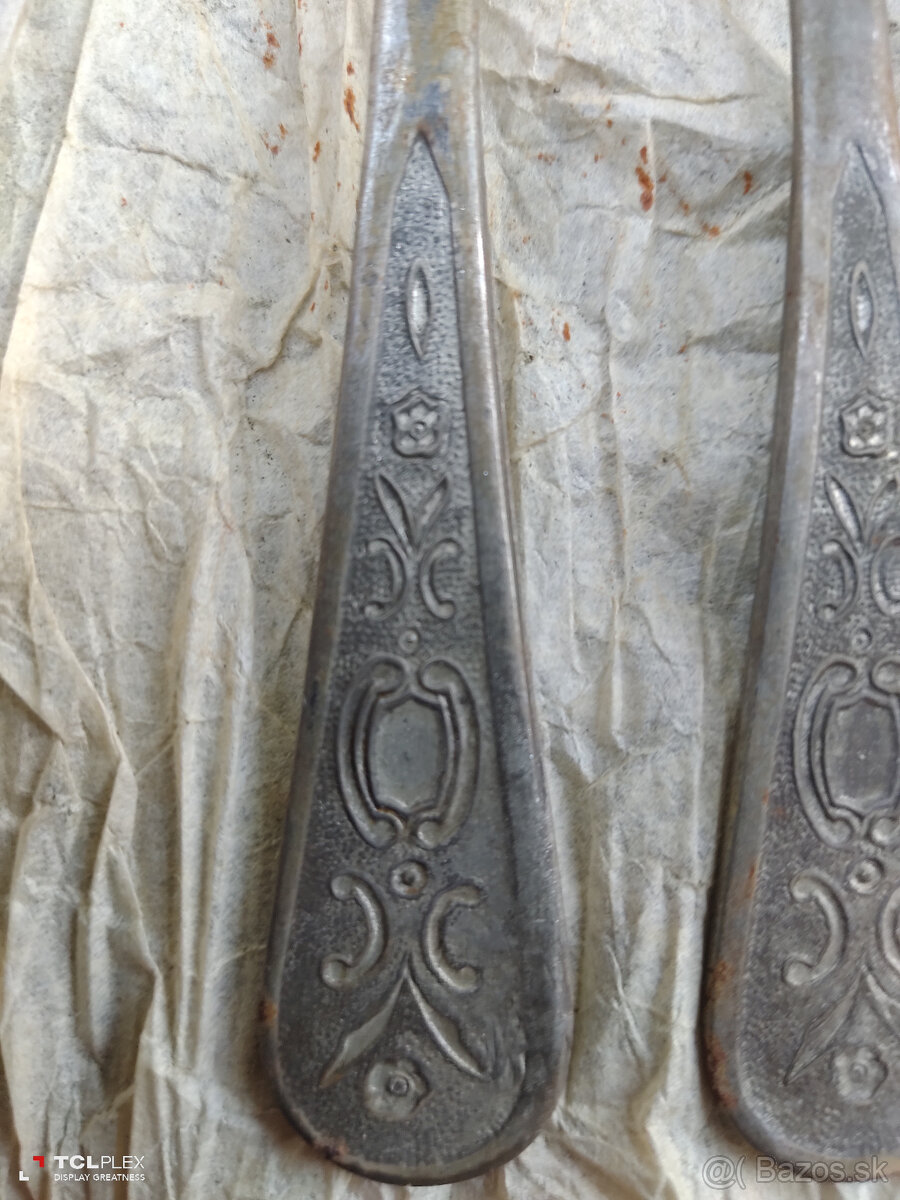 starý príbor a hliníkový príbor - 6