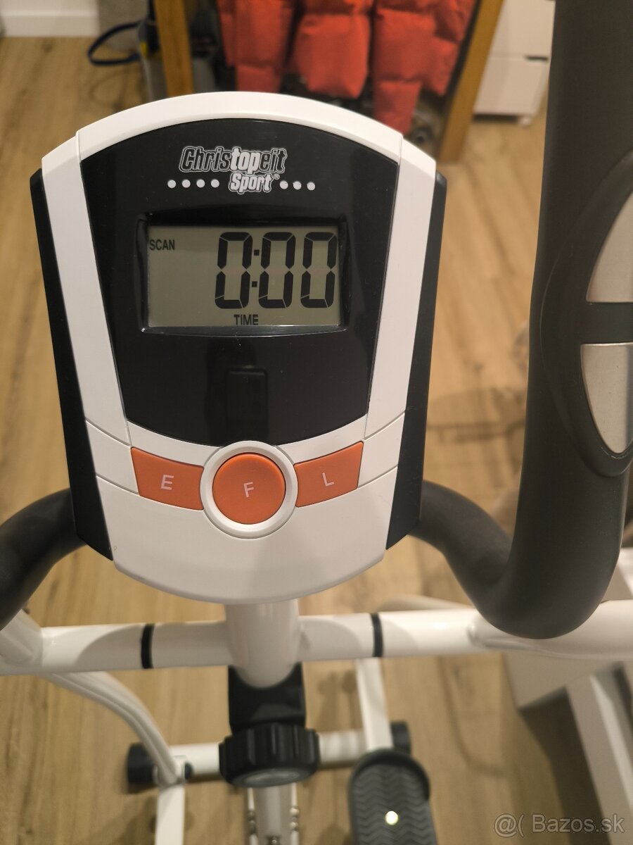 Eliptický trenažér - 6