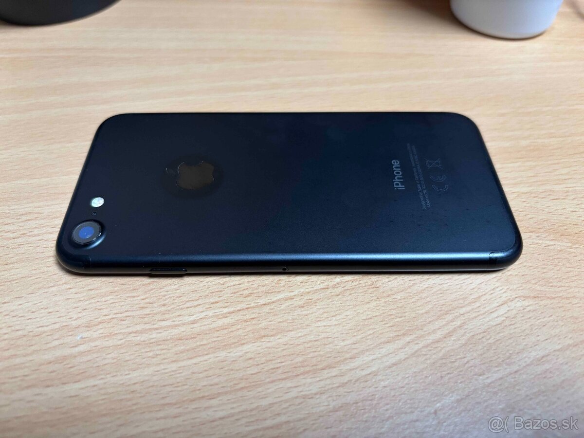 Apple iPhone 7 - 128GB - 84% kapacita batérie - 6