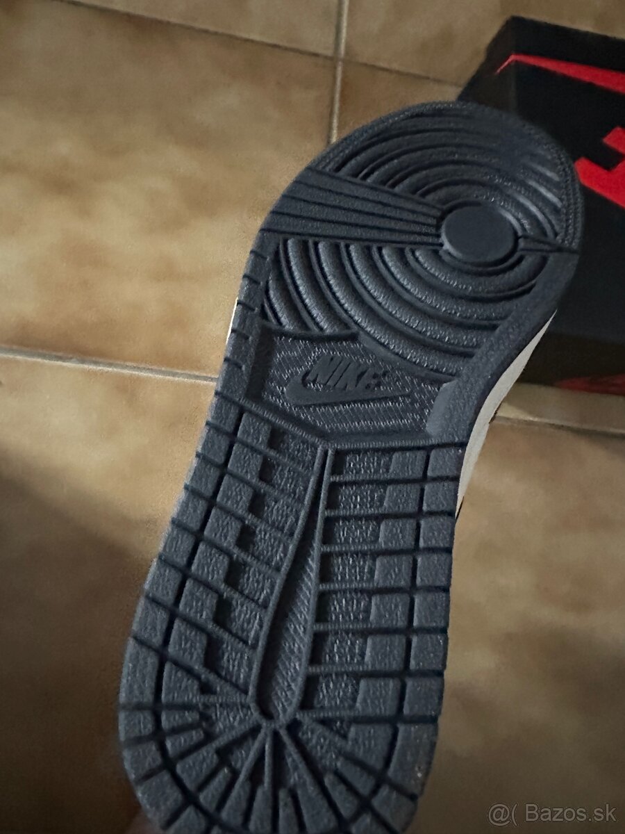 Nike Jordan 1 dark mocha - 6