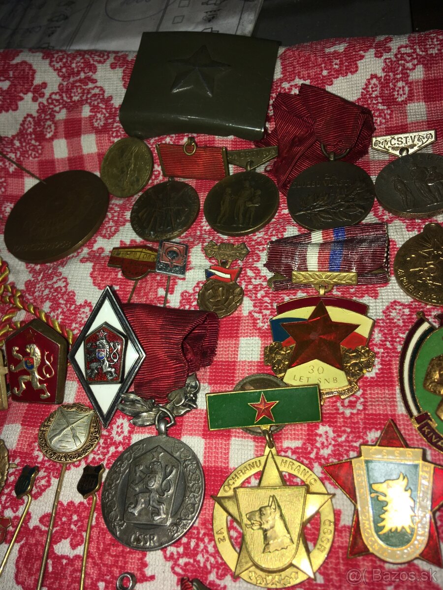 Pamämetne odznaky- rôzne - 6