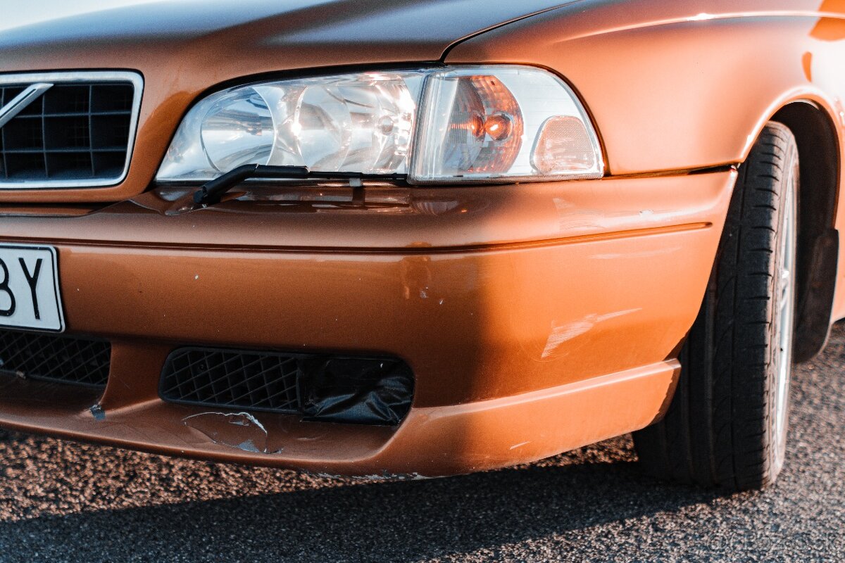 Volvo C70 T5 176kW - 6