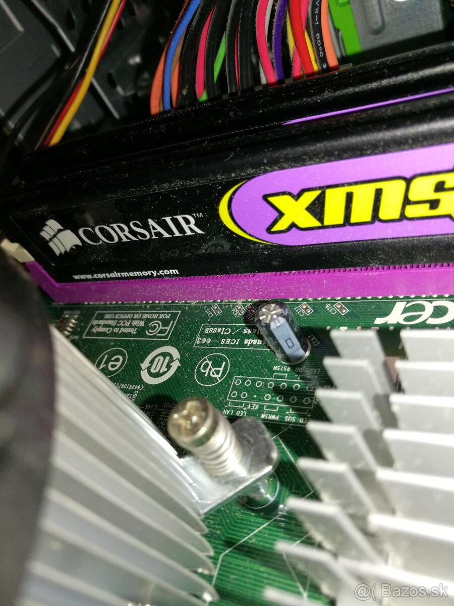 PC Acer Veriton. 250 GB. Windows 7 PRO. - 6