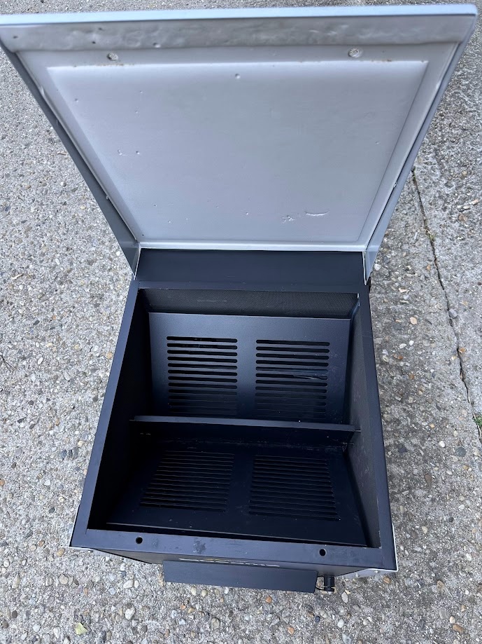 BeamZ ICE1800 Výrobník plazivej hmly - 6