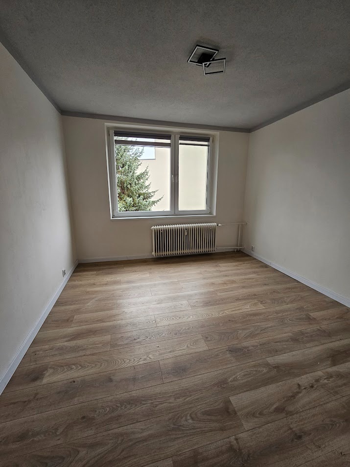 🏡 Priestranný 3-izbový byt po kompletnej rekonštrukcii – Le - 6