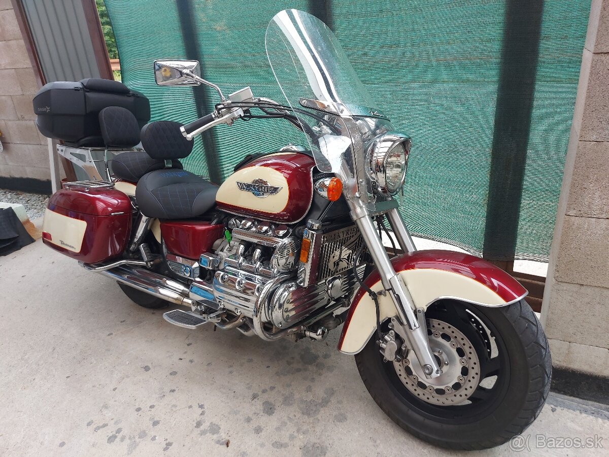 Predám, vymením Honda F6C Valkyrie Tourer - 6
