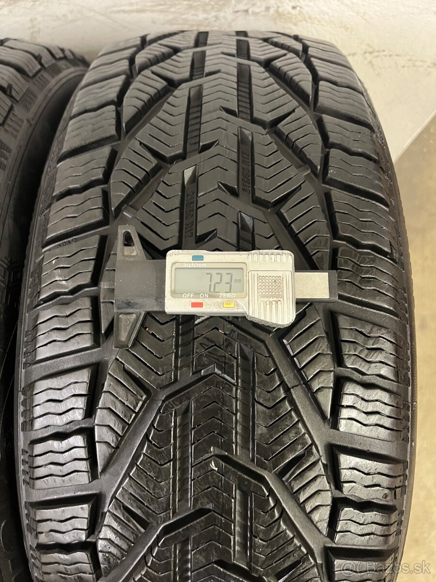 215/50R17 Sebring zimne - 6