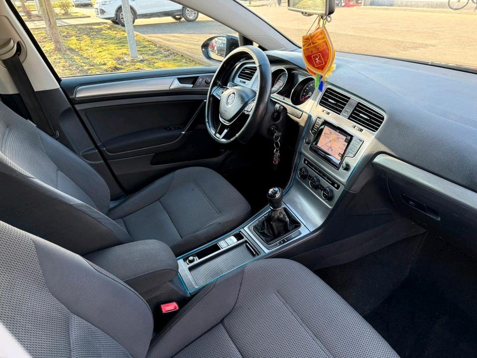 Volkswagen Golf VII - 6