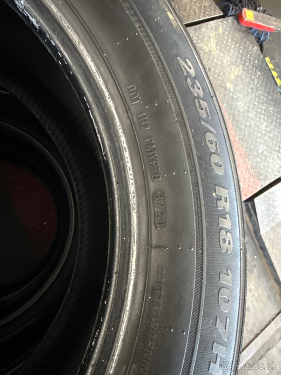 Zimné pneu 235/60R18 viem aj prezuť - 6