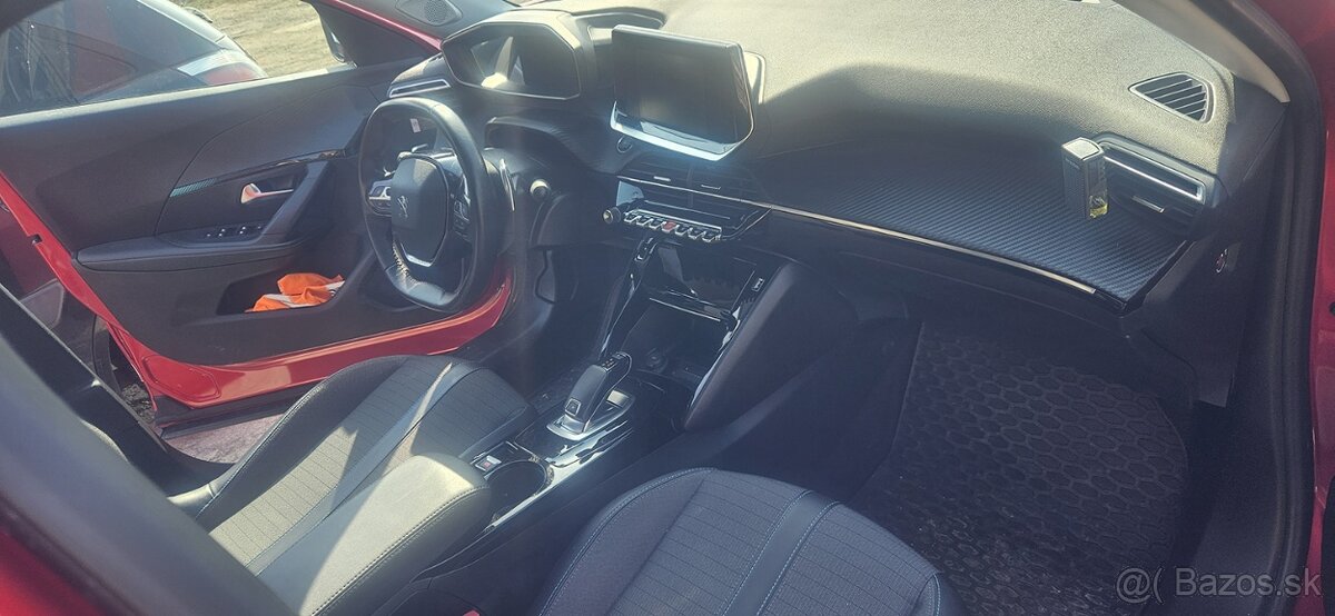 Peugeot 2008 1.2 PureTech Automat – 2021, Virtual Cockpit - 6