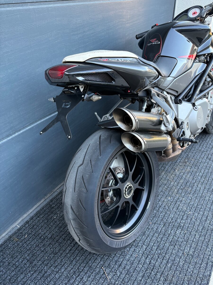 MV Agusta Brutale 910R - 6