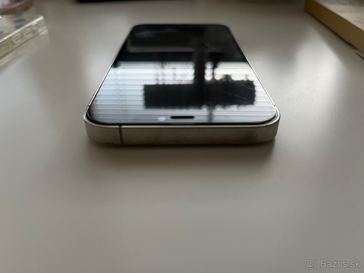 Predam Apple Iphone 12 Pro - perfektny stav, 100% bateria - 6