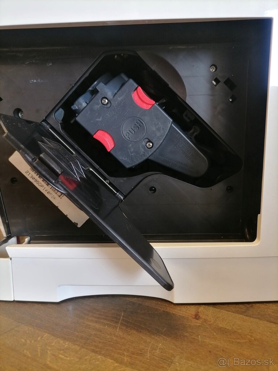 Automatický kávovar DeLonghi ECAM 23.210 - 6