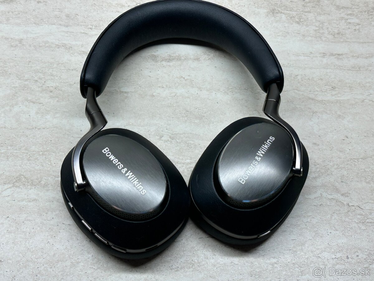 Bowers & Wilkins PX8 - 6